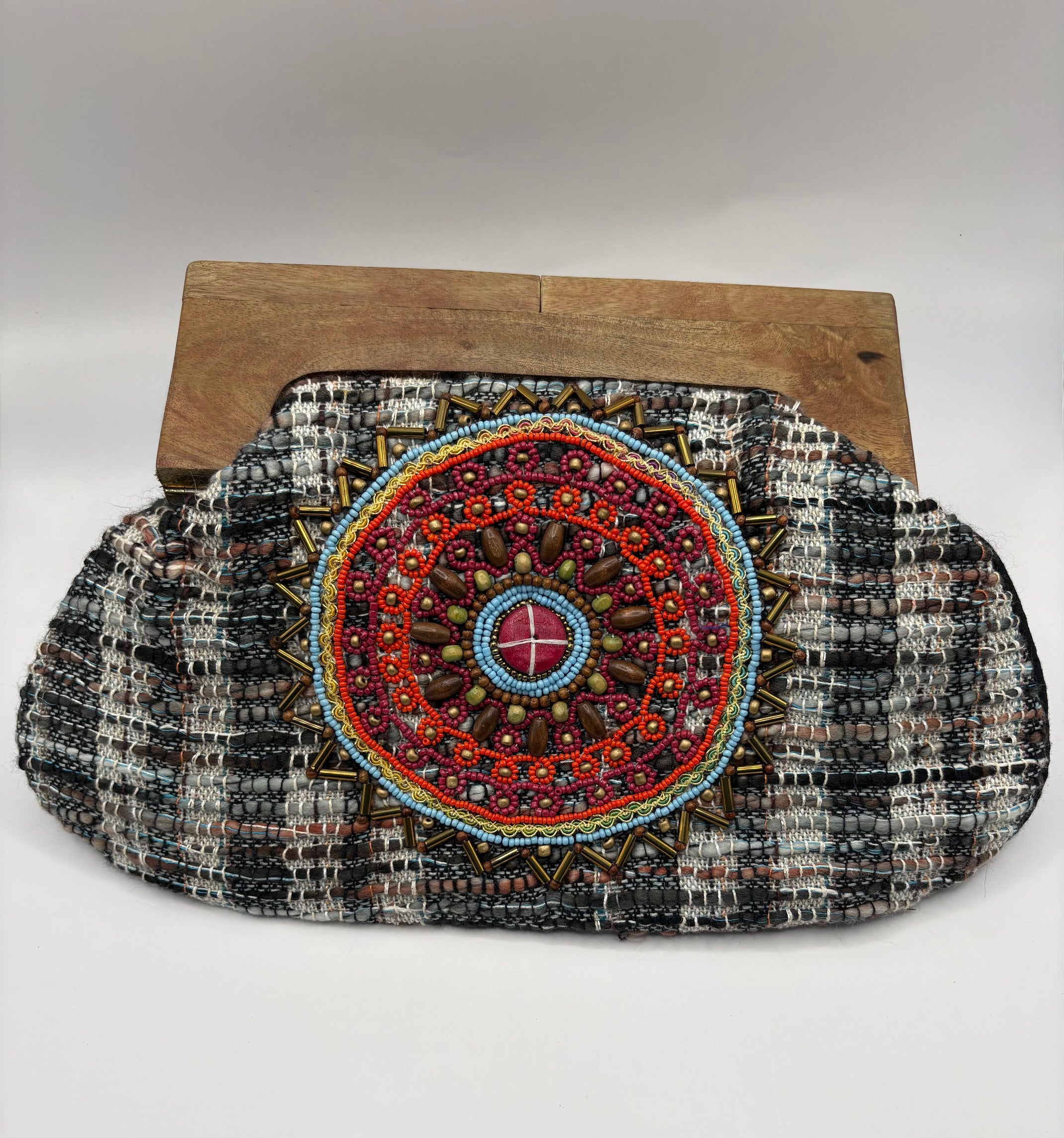 Pattern Fabric Clutch Purses with Wodden Handle