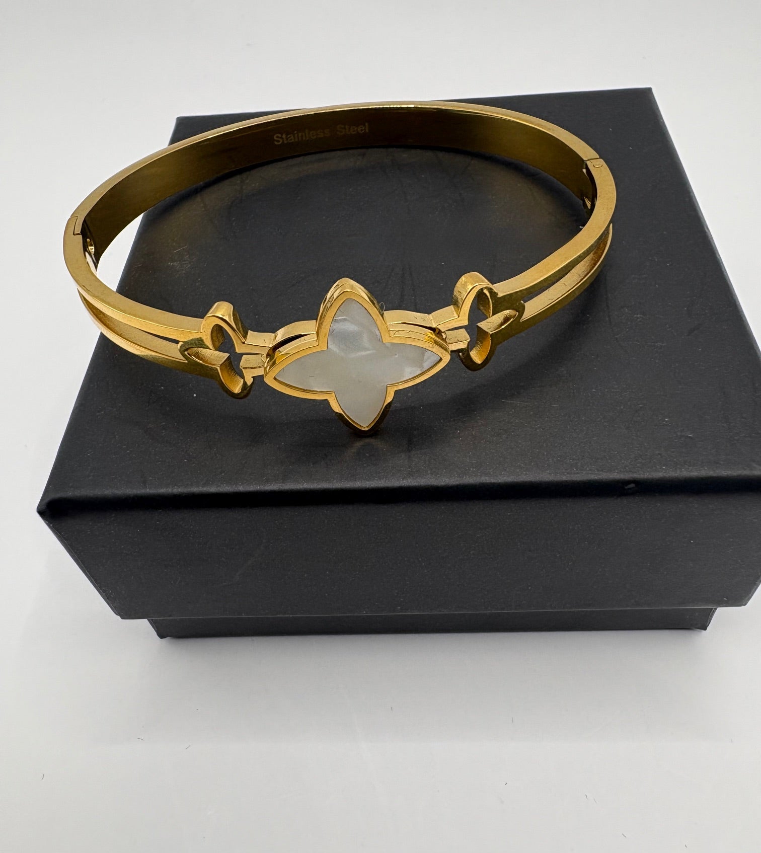 Van Cleef And Arpels Bracelet